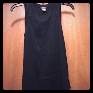 Black ribbed tank top